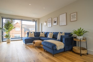 Henley Hideaway image 1