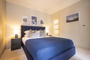 Henley Hideaway image 7