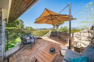 Sunny French Haven image 3