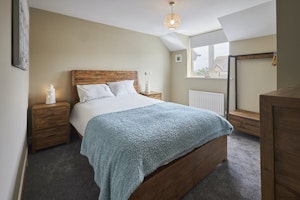 Seahouses Hideaway image 13