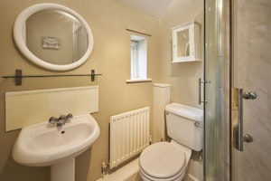 Seahouses Hideaway image 12