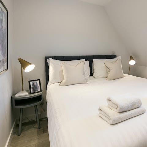 Wake up in the comfortable bedrooms feeling rested and ready for another day of London sightseeing