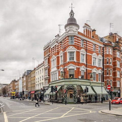 Stay in charming Fitzrovia with everything you need right on your doorstep