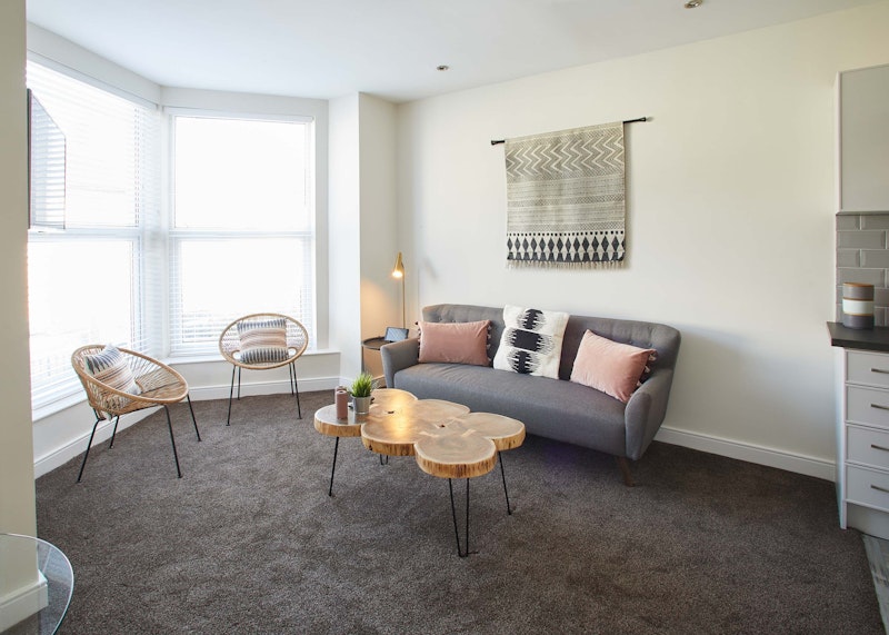 West Cliff Modern main image