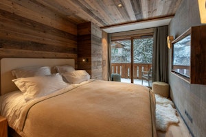 Champagne Powder image 13