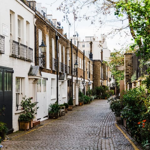 Weave your way through the charming streets of Chelsea to find well-heeled Kings Road, just a ten-minute stroll away