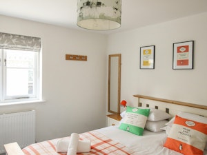 A Song for All Seas image 4