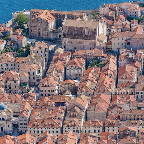 Relive your favourite Game of Thrones memories in the historical town of Dubrovnik, just a twenty-six minute away