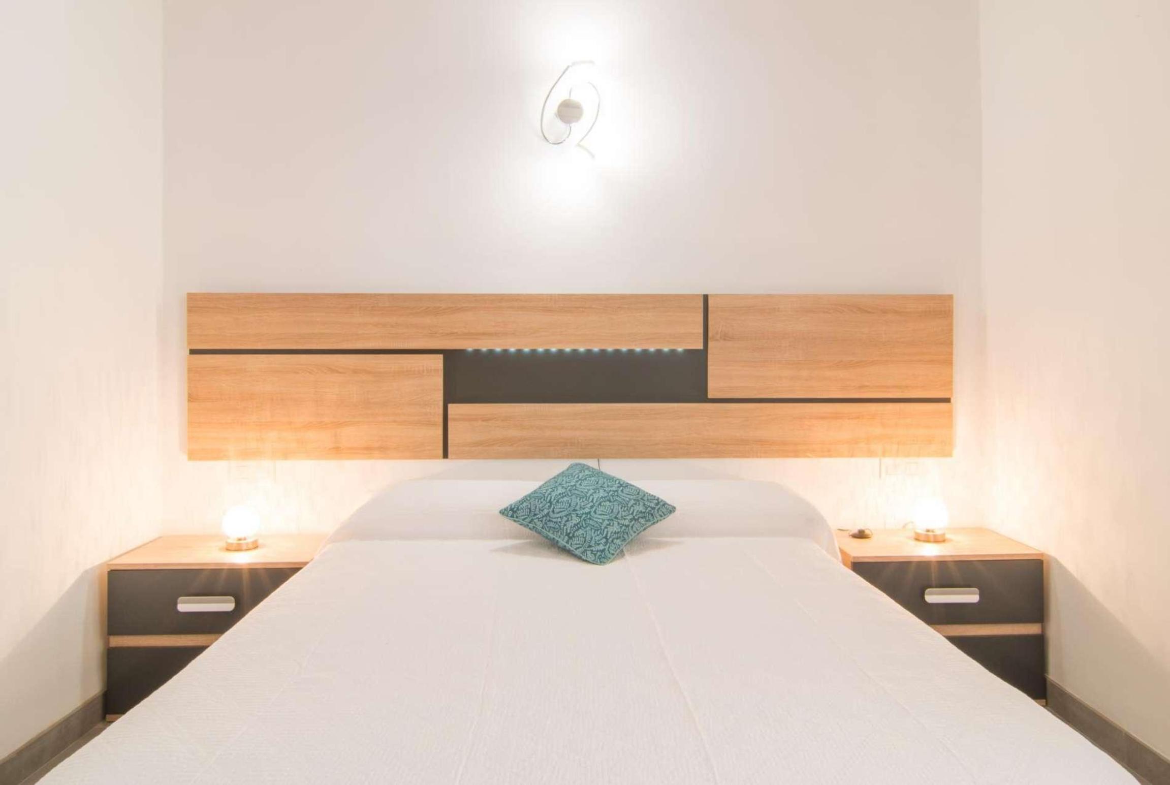 Cobblestone Tropicana