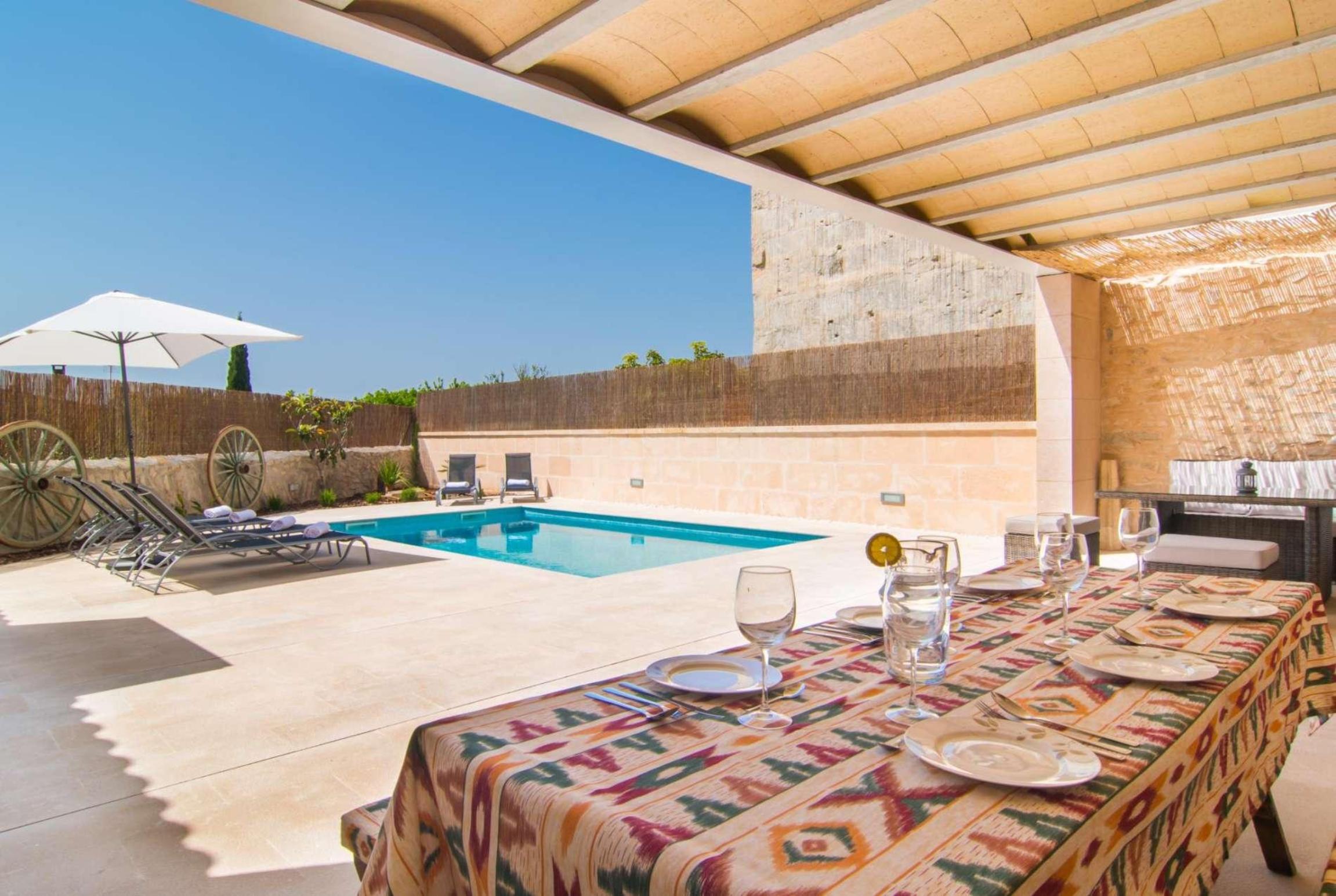 Cobblestone Tropicana