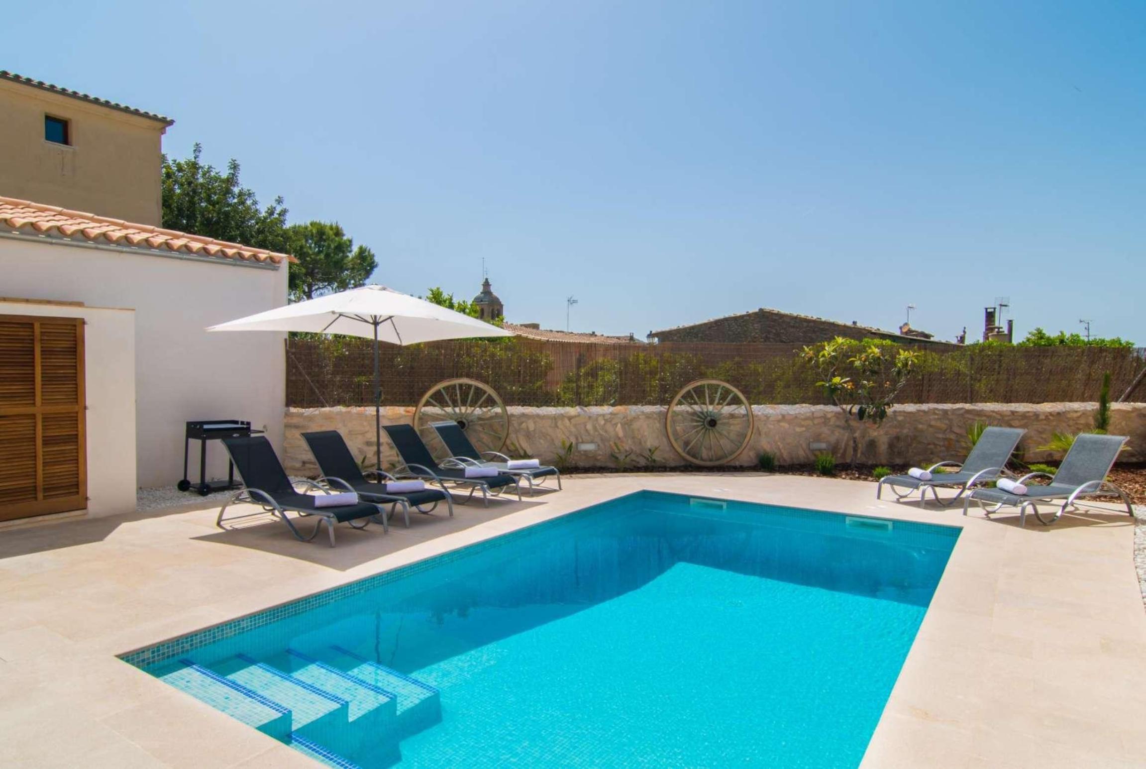 Cobblestone Tropicana