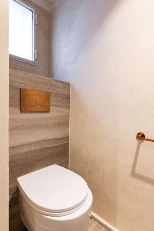 Sixth Light image 13