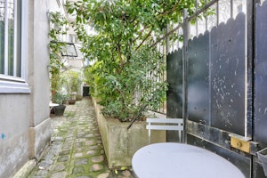 Cour Bastille image 5