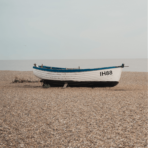 Browse the chic boutiques and sample the stylish restaurants in Aldeburgh, a seven-minute drive away
