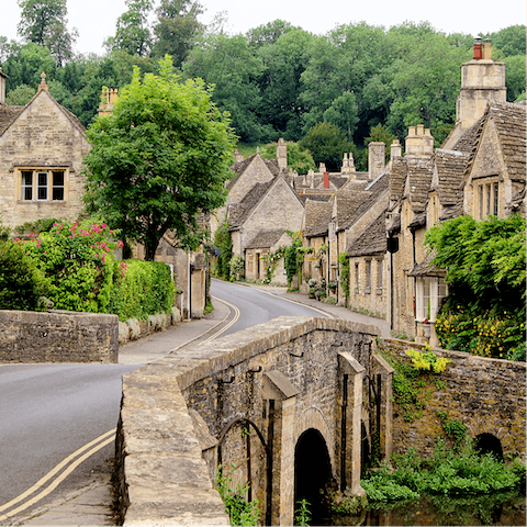 Discover the beauty of the Cotswolds – Chipping Campden's high street is just a five-minute stroll away
