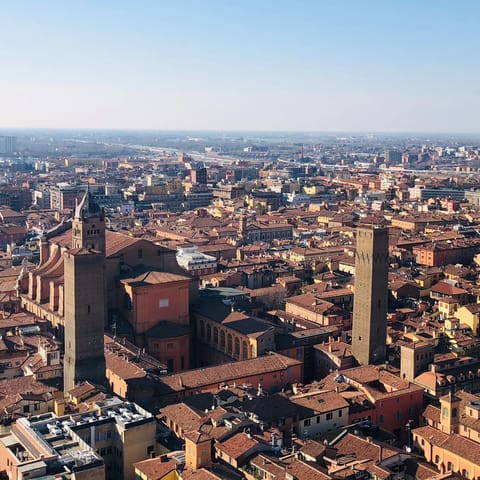 Enjoy your prime location in the heart of Bologna's historic centre 