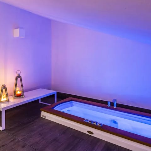 Relax in your own private floor jacuzzi 