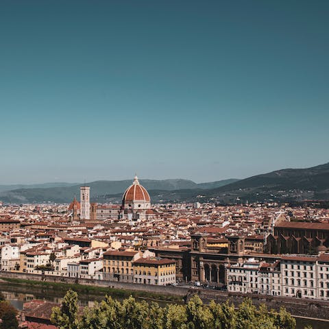 Stroll around Tuscany's hub of art, history, and culture in Florence – a fourty-minute drive away