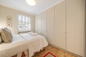 Blue Ribbon image 10