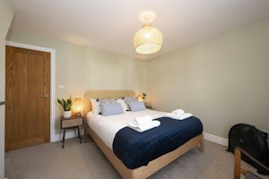 Surbiton Stay image 4