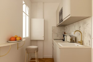 Marais Interlude image 3