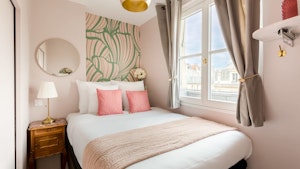 Champagne Tulip image 7
