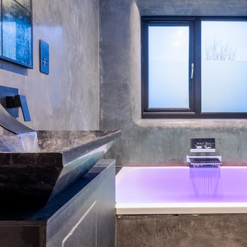 Truly unwind in the Japanese onsen-style bathroom