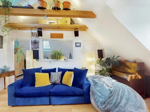 Verdure & Pine image 4