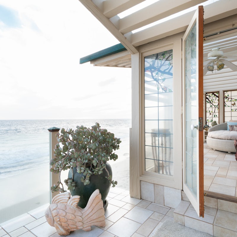 Step out to Malibu heaven
