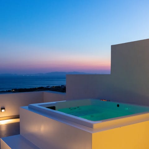 Soak up the mesmerising sunset vistas from the private spa tub on the terrace