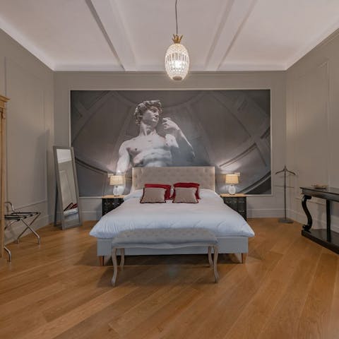 Drift off to sleep beneath jaw-dropping murals of famous art