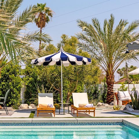 Laze by the pool on the sun loungers, and soak up the California sun