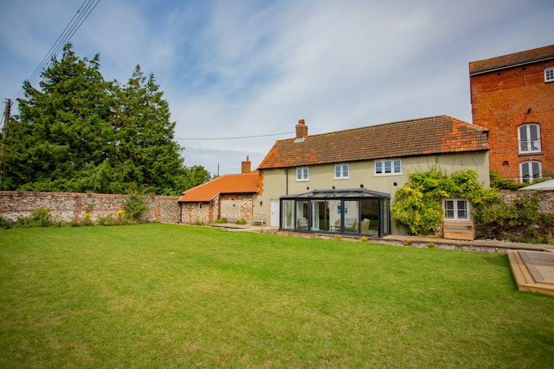 The Old Chequers additional image
