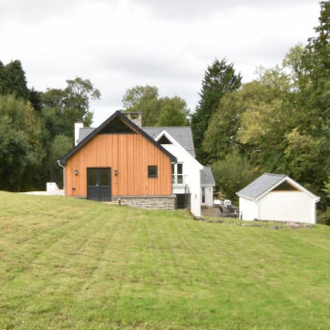 Host friends or family in the separate self-contained cottage