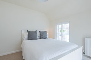 Coastal Cottage image 4