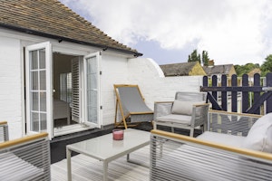 Coastal Cottage image 2