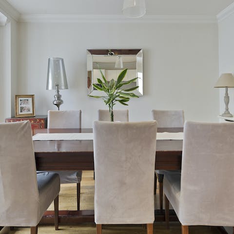 Gather at the elegant dining table for delicious family meals 