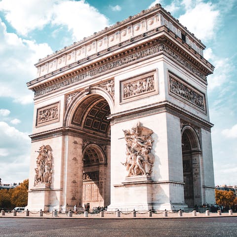 Stay next to the iconic Arc de Triomphe, a five-minute walk away