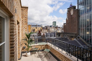 The Fitzrovia Suite image 9