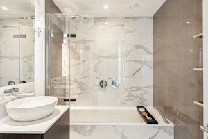 Paddington Luxe image 9