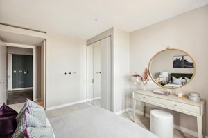 Paddington Luxe image 8