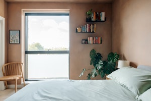 Hackney Rooftop Retreat image 7