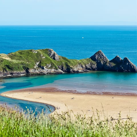 Drive seven minutes to the beach at Traeth Porthor