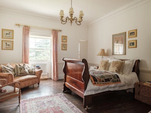 Cedar Manor image 11