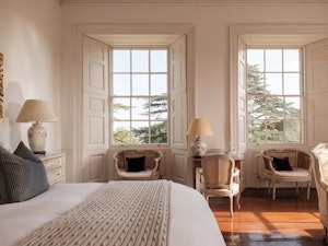 Cedar Manor image 5