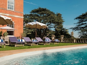 Cedar Manor image 2