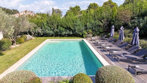 Provençal Peace image 1
