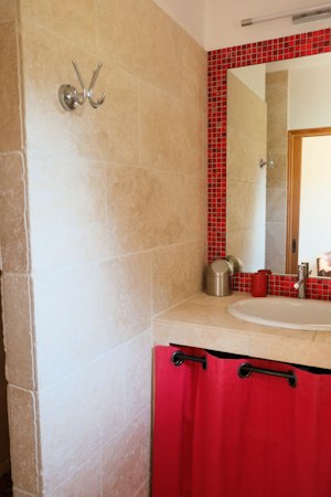 Provençal Peace image 7