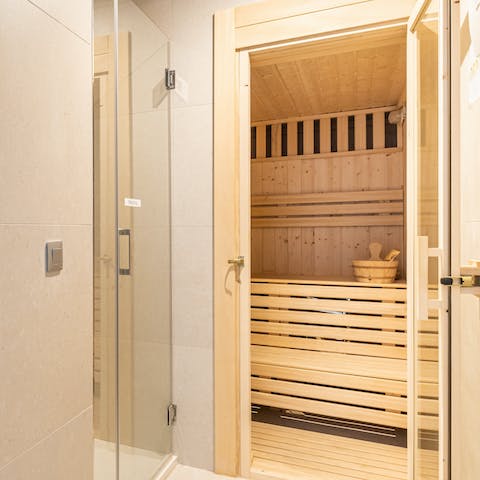 Look forward to unwinding in the shared sauna