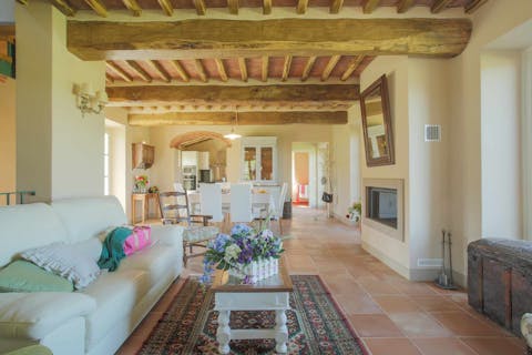 Fall in love with the traditional Tuscan features, like the timber ceilings and terracotta floor